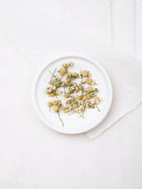 カモミール(ジャーマン種)、マリエンの有機栽培BIO品質の粉砕していない単品ハーブティー