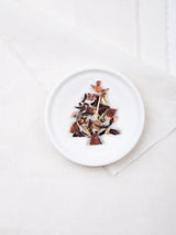 マリエン | ドイツハーブのクリスマススペシャルブレンド、袋タイプとティーバッグ10個入りBOX。クリスマスのアドベントハーブティー。ハーブ拡大画像。