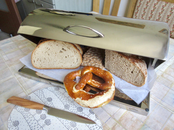 ドイツ通信・頑張れ！バイエルンの伝統パン屋さん！
