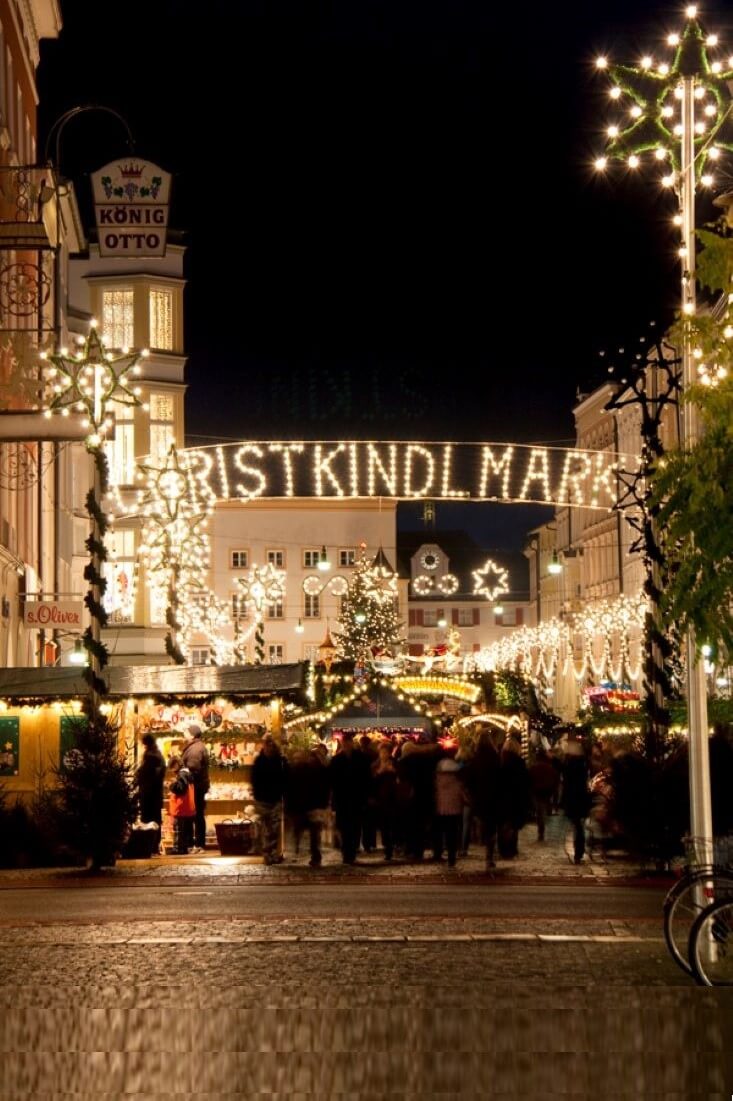 ドイツのクリスマス風景。クリスマスマーケット